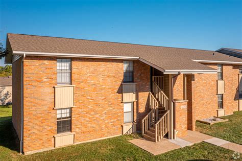 Stephens park apartments - 1413 Wilson Ave. Learn more about Stephens Park Apartments located at 1901 E Walnut St, Columbia, MO 65201. This apartment lists for $850/mo, and includes 1 beds, 1 baths, and 800 Sq. Ft. 